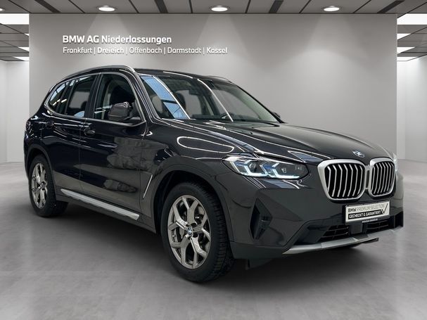 BMW X3 xDrive 210 kW image number 2