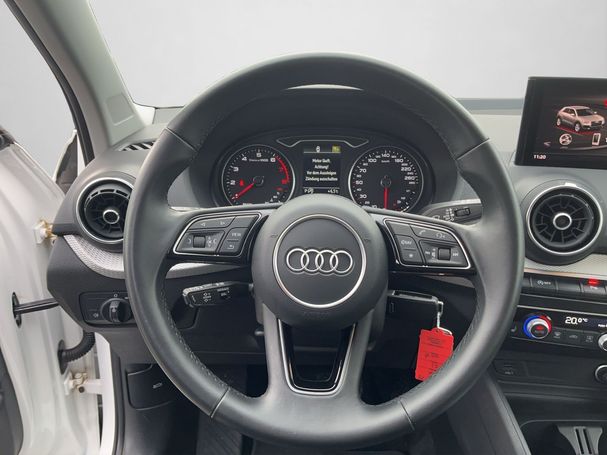 Audi Q2 35 TFSI S tronic 110 kW image number 9