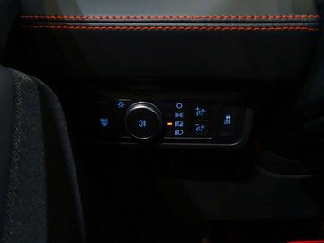 Car image 28