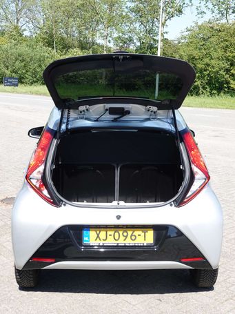 Toyota Aygo 54 kW image number 10