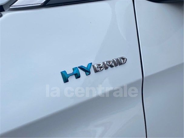 Peugeot 3008 1.6 Hybrid e-EAT8 165 kW image number 47