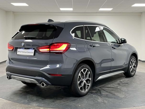 BMW X1 xDrive18d xLine 110 kW image number 4