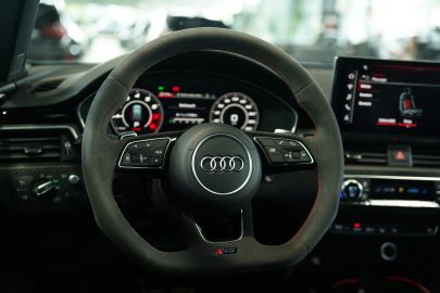 Car image 49