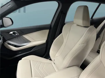 Car image 36
