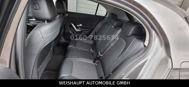 Mercedes-Benz A 200 120 kW image number 17