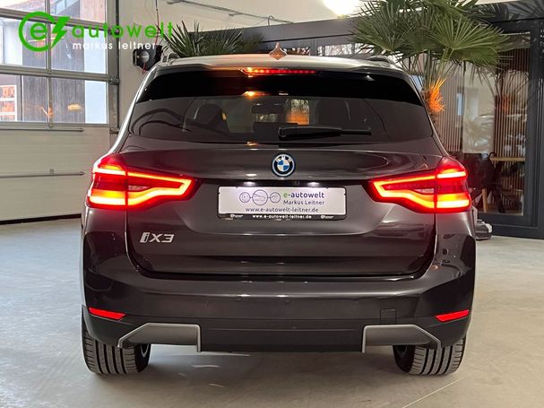 BMW iX3 Impressive 210 kW image number 4