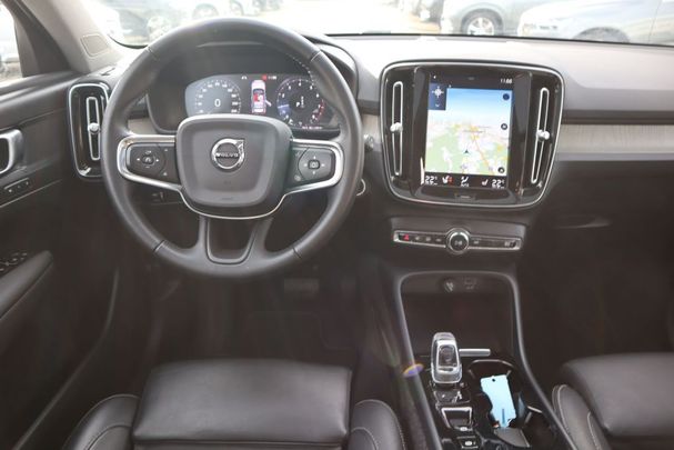 Volvo XC40 T3 Geartronic Inscription 120 kW image number 12