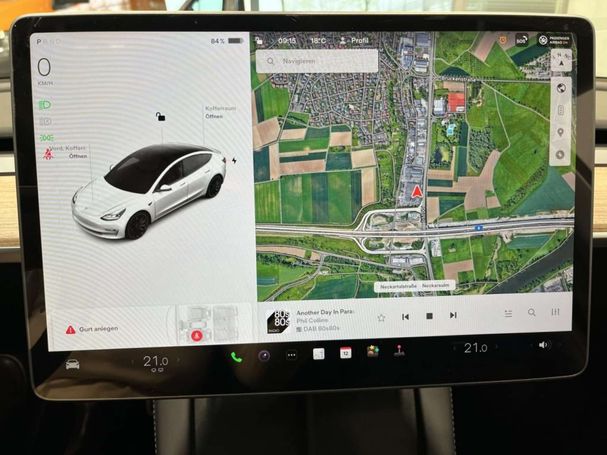 Tesla Model 3 Performance AWD 393 kW image number 11