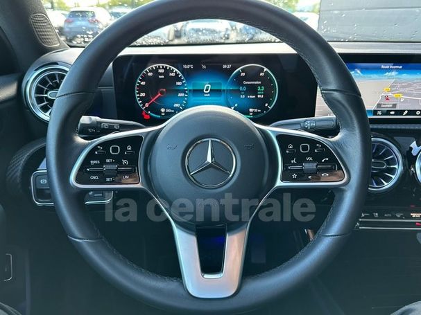 Mercedes-Benz A 250 e 160 kW image number 8