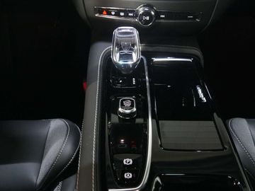 Car image 33