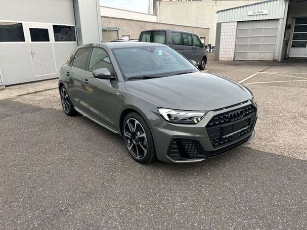 Audi A1 S-line Sportback 70 kW image number 2