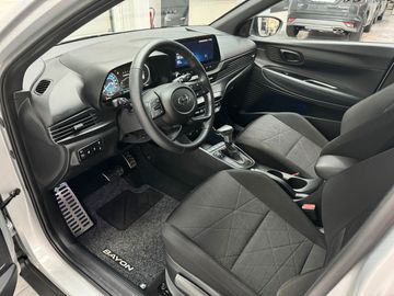 Car image 12