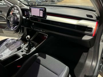 Car image 14