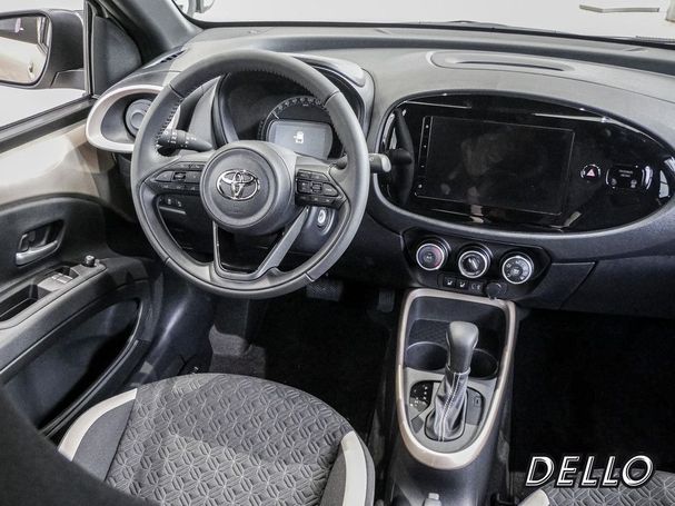 Toyota Aygo X 1.0 53 kW image number 13