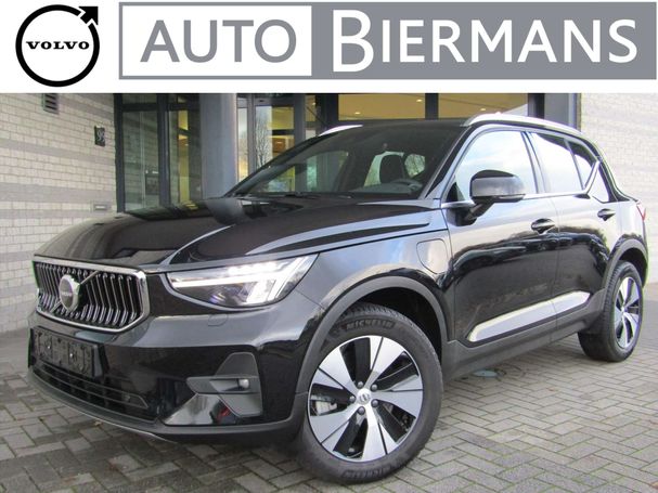 Volvo XC40 T4 Plus Bright 155 kW image number 1