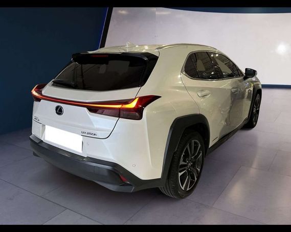 Lexus UX 250h 107 kW image number 9