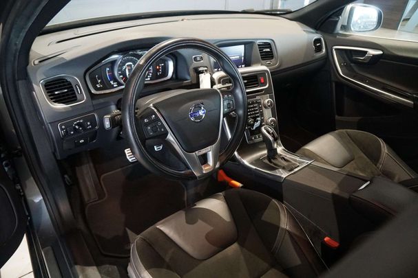 Volvo V60 T4 140 kW image number 4