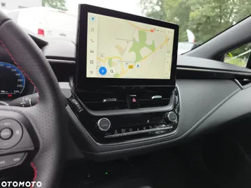Car image 27