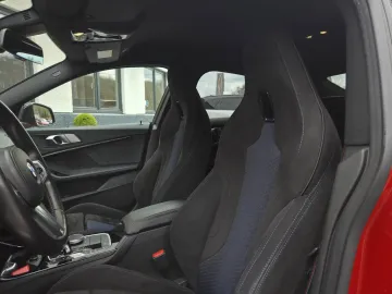Car image 39