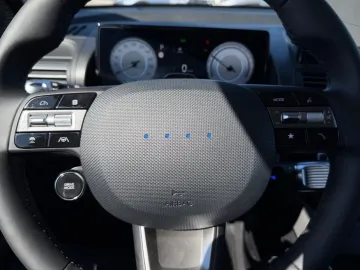 Car image 29