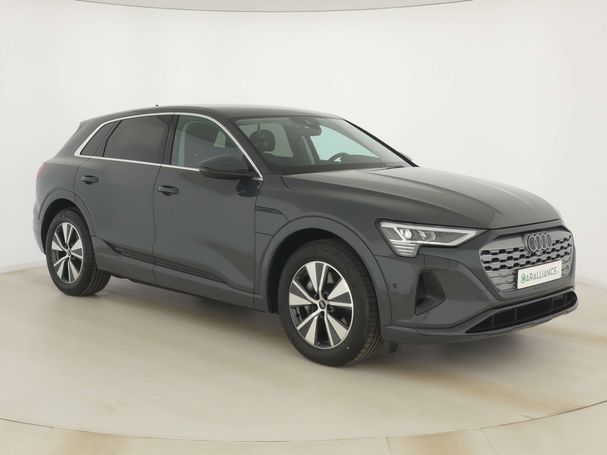 Audi Q8 50 e-tron Advanced 95 kWh 250 kW image number 2