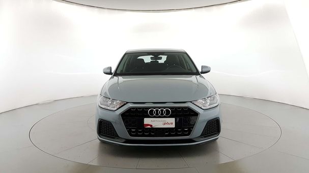 Audi A1 25 TFSI S tronic Sportback Advanced 70 kW image number 2