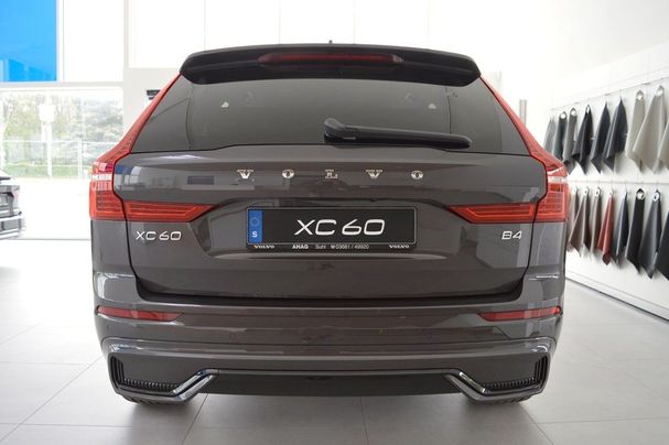 Volvo XC60 B4 Plus Dark 145 kW image number 8