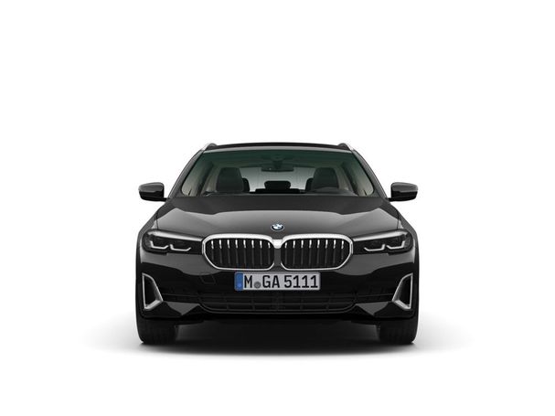 BMW 520d Touring Luxury Line 140 kW image number 2