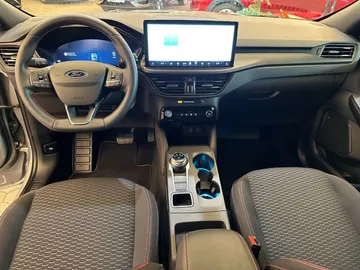 Car image 24