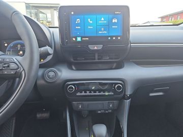 Car image 16