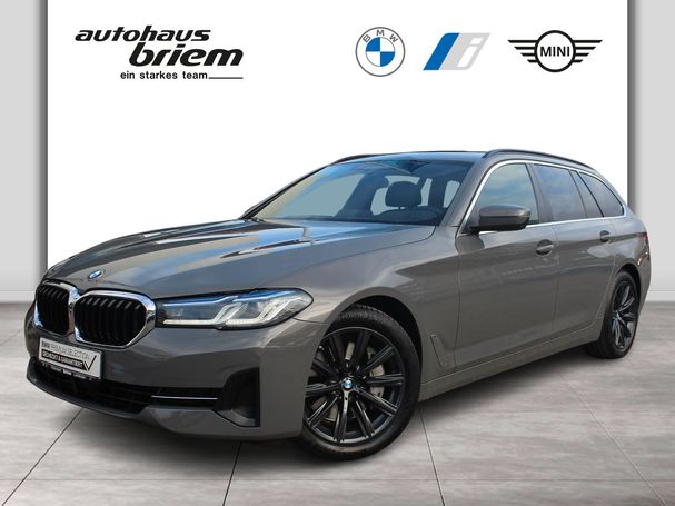 BMW 530d Touring xDrive 210 kW image number 1