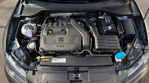 Car image 33