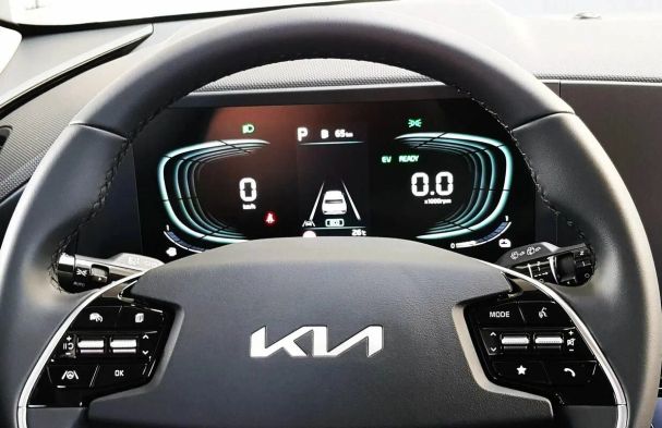 Kia Niro Hybrid 1.6 GDI 104 kW image number 15