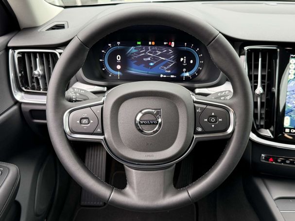 Volvo V60 B3 Essential 120 kW image number 20