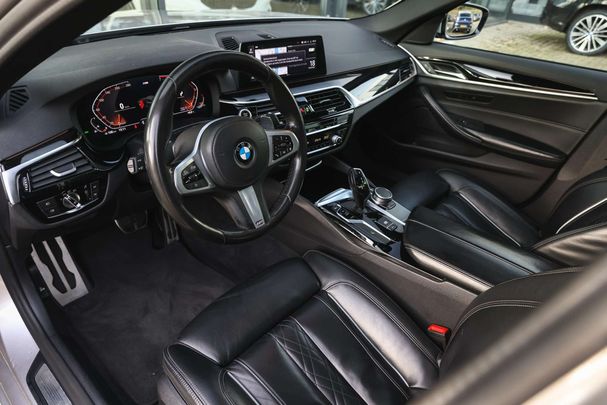 BMW 520i 135 kW image number 9