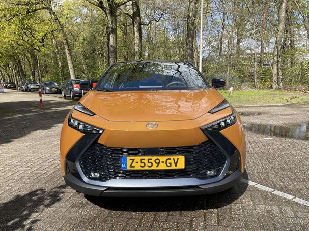 Toyota C-HR 2.0 Plug-In Hybrid 164 kW image number 36