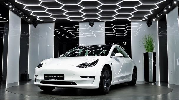 Tesla Model 3 AWD 324 kW image number 1