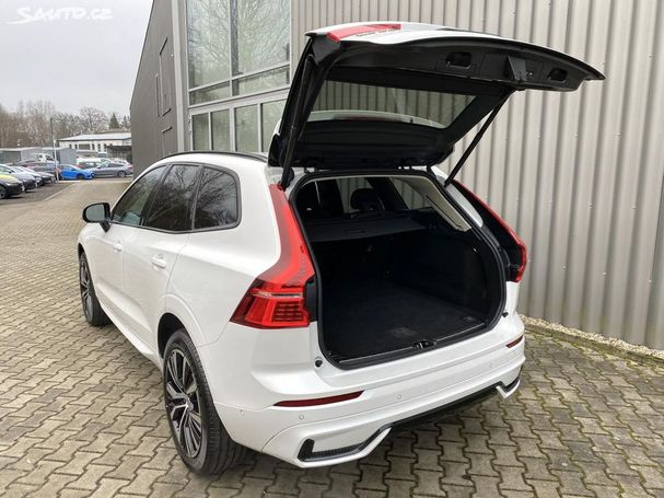 Volvo XC60 B4 155 kW image number 15