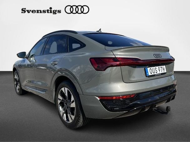 Audi Q8 50 quattro e-tron S-line Sportback 250 kW image number 4