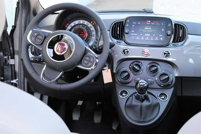 Car image 14