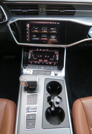 Audi A6 2.0 TDI S tronic Avant 120 kW image number 7