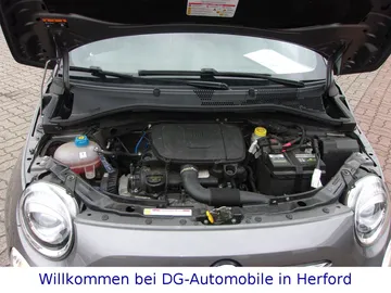 Car image 26