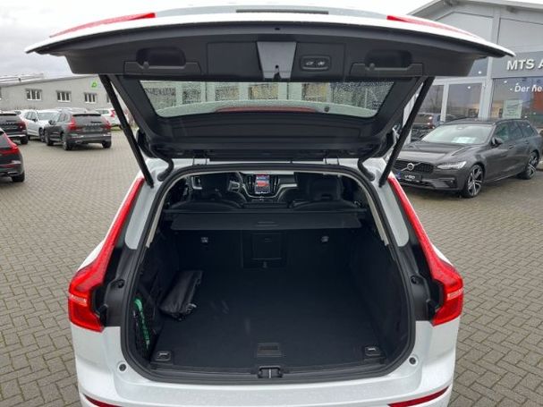 Volvo XC60 B4 145 kW image number 21