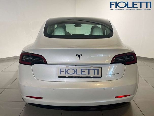 Tesla Model 3 Long Range AWD Dual Motor 150 kW image number 3