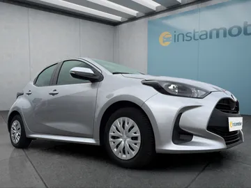 Car image 2