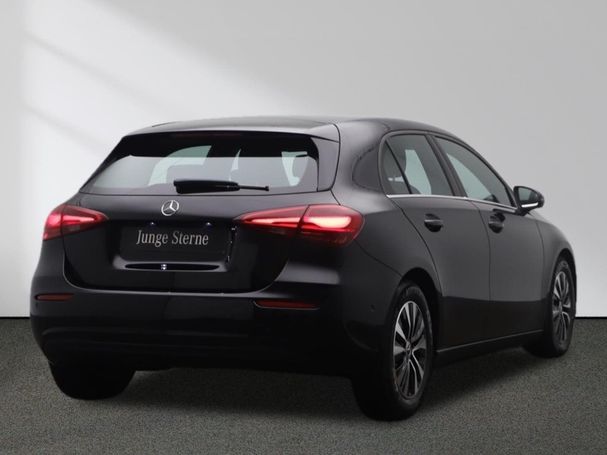 Mercedes-Benz A 180 100 kW image number 3