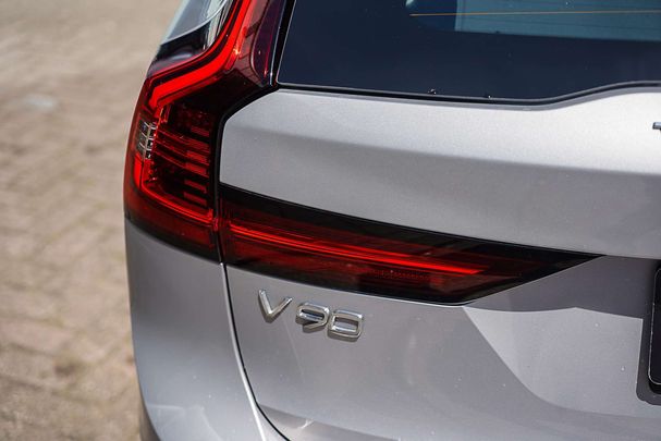 Volvo V90 AWD T6 257 kW image number 8