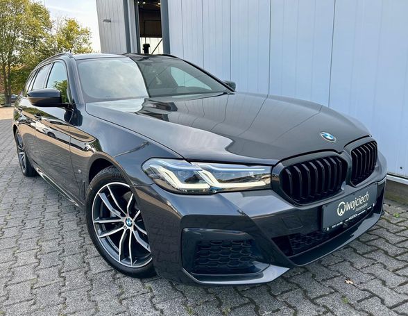 BMW 520d Touring xDrive 140 kW image number 12