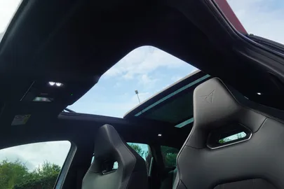 Car image 28