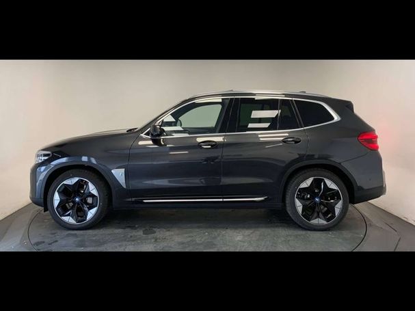 BMW iX3 M Sport Impressive 213 kW image number 17